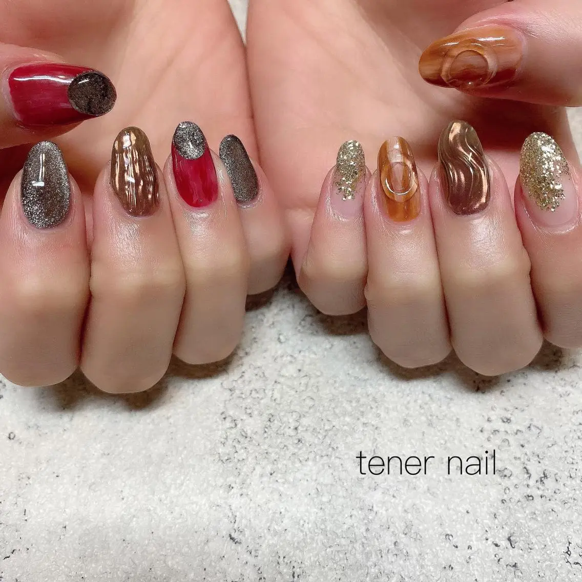 ネイル ボルドー ブラウン ニュアンスネイル テネルネイル tener nailのネイルデザイン