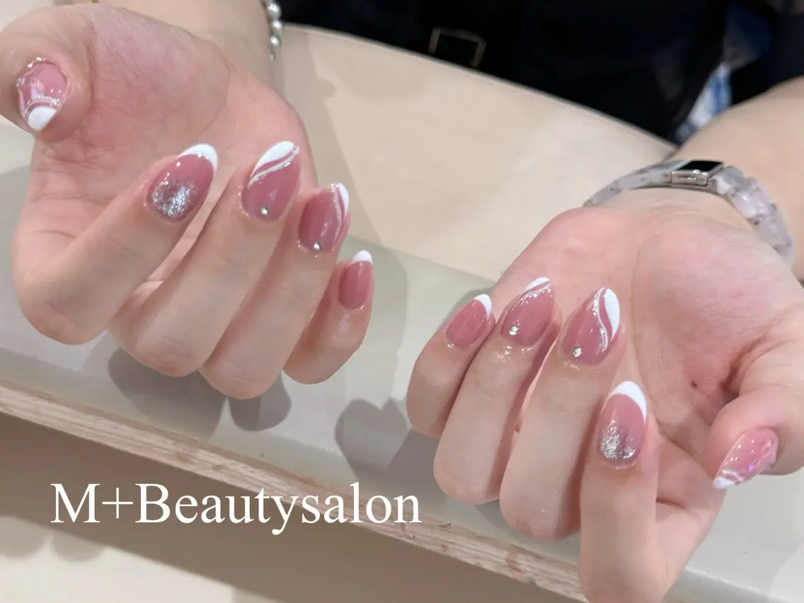 ネイル ハンドネイル M+  Beauty Salonのネイルデザイン