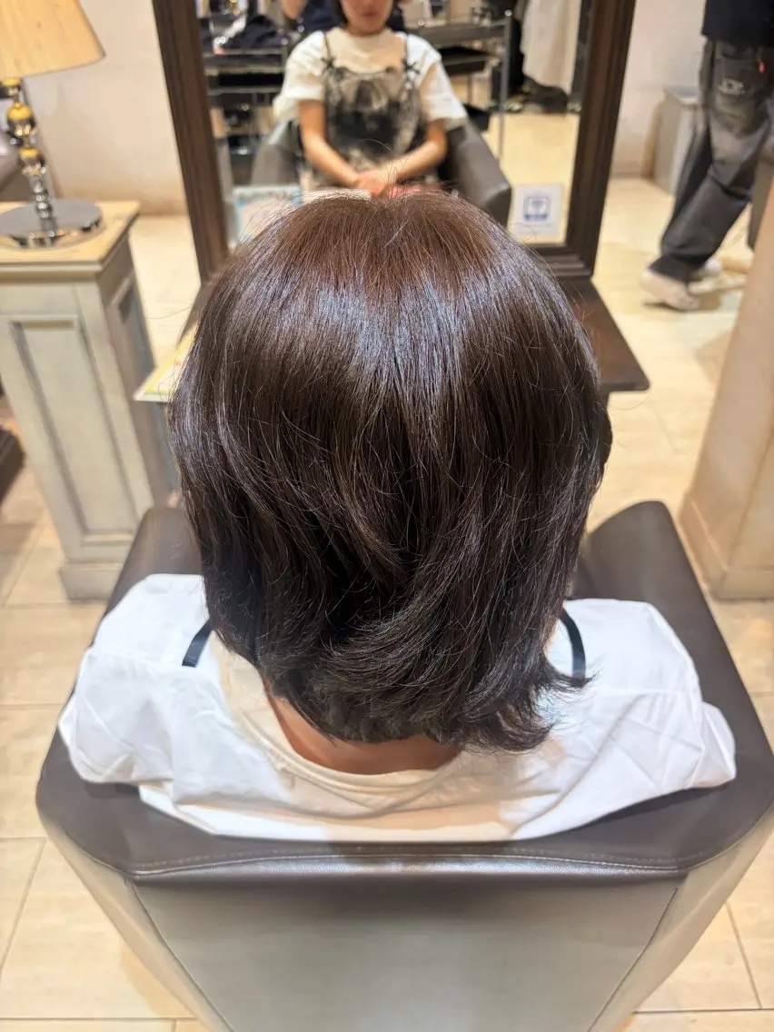 ショート カラー アッシュ 透明感カラー ラベンダーカラー ラベンダーアッシュ 西田彩香 モデル募集中🎀のヘアスタイル