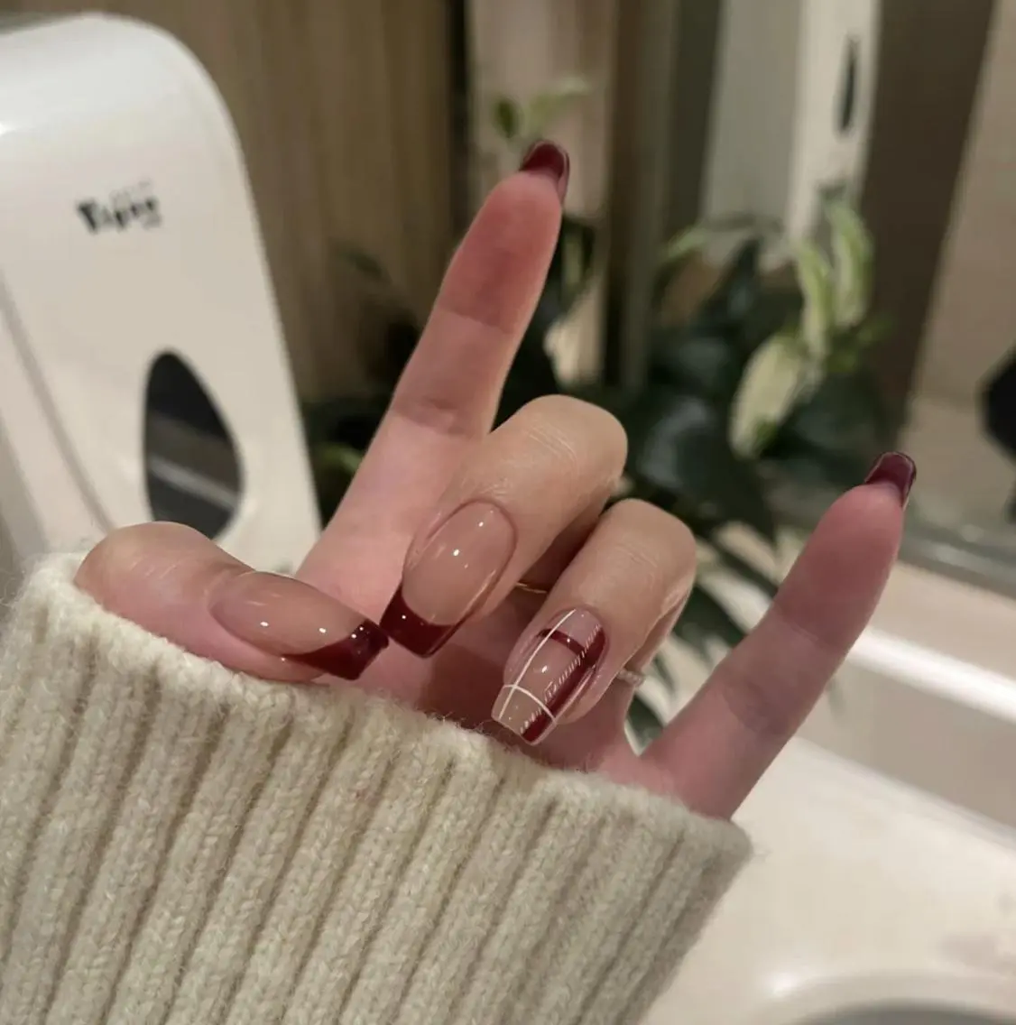 ネイル ハンドネイル Miya🎀 nailのネイルデザイン