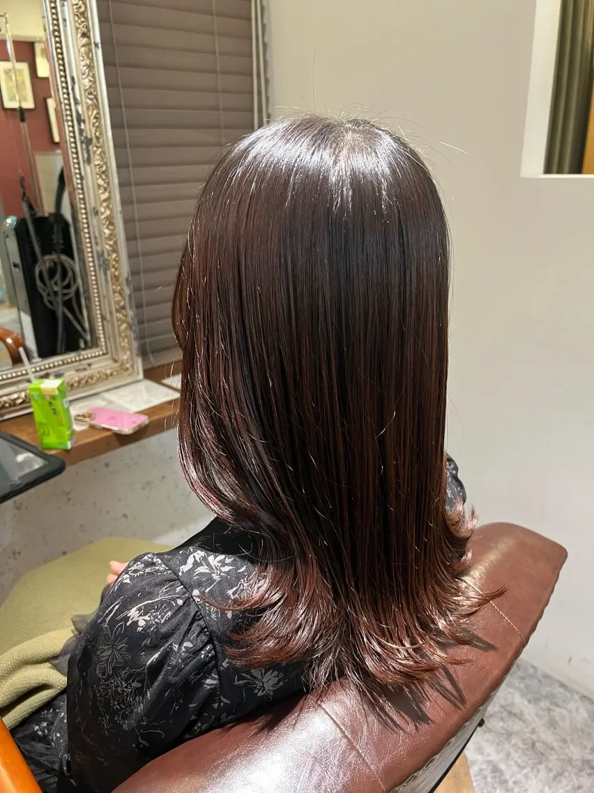 セミロング カラー 韓国スタイル🇰🇷 annaのヘアスタイル