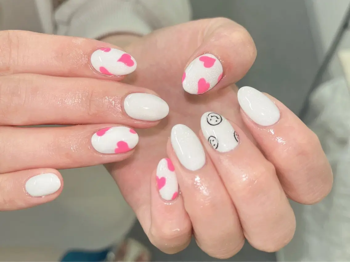 ネイル Glow Nail スカルプ専門店のネイルデザイン
