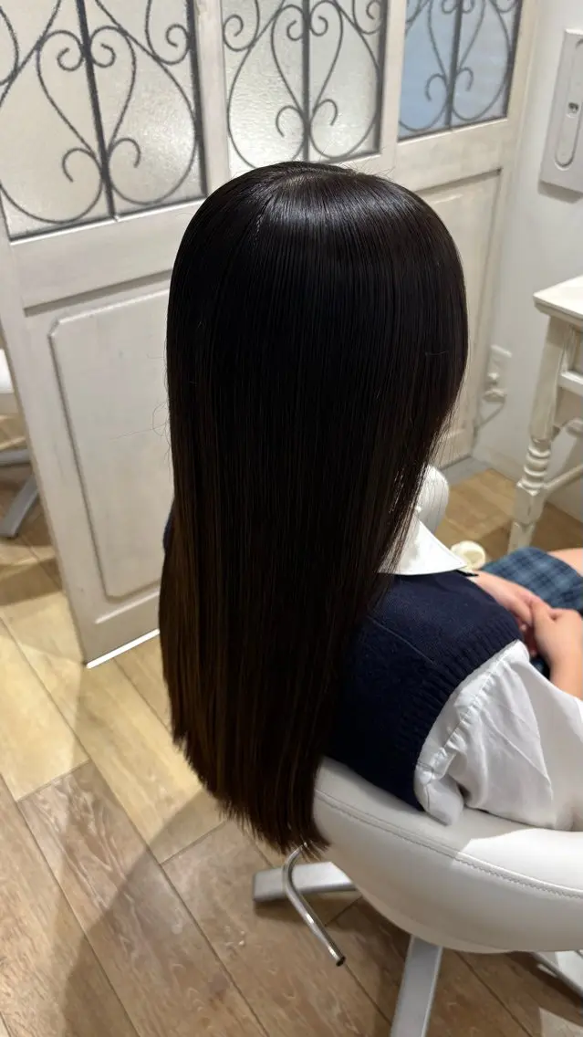 ロング カラー カット 似合わせ 顔周りYUUGAのヘアスタイル