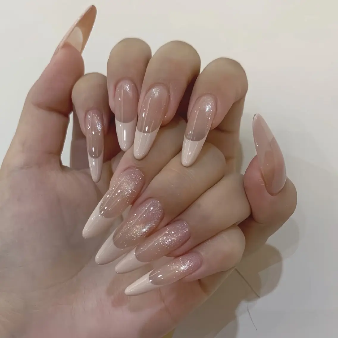 ネイル B&B Nail のネイルデザイン