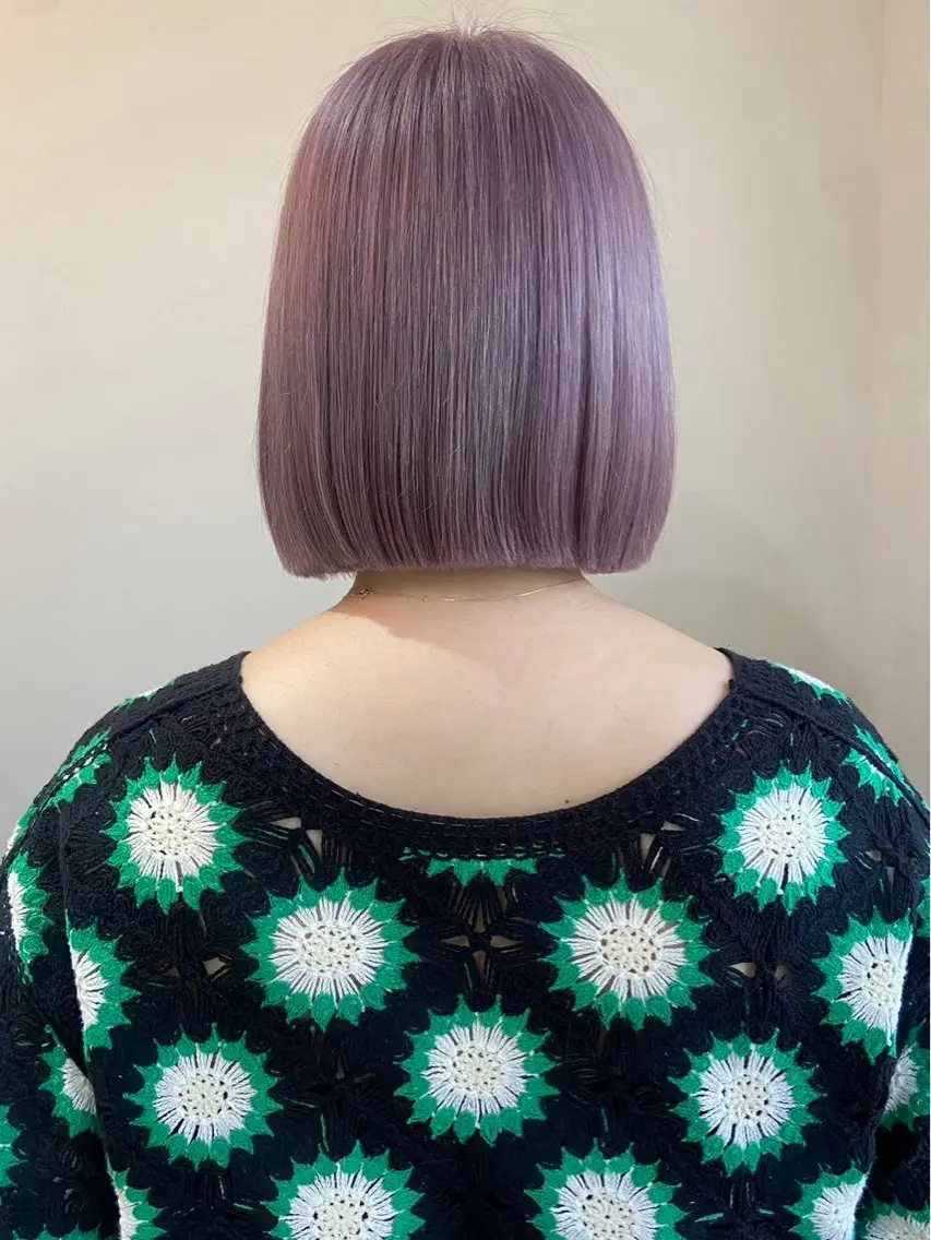 カラー REBECCA 宮崎伊玖のヘアスタイル