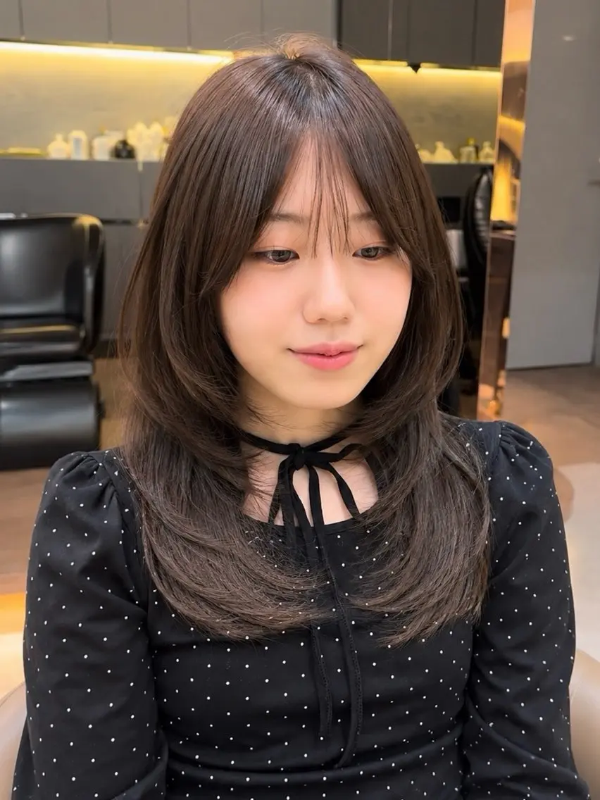 ミディアム カット ヘアカラー トリートメント 久米 春輝のヘアスタイル