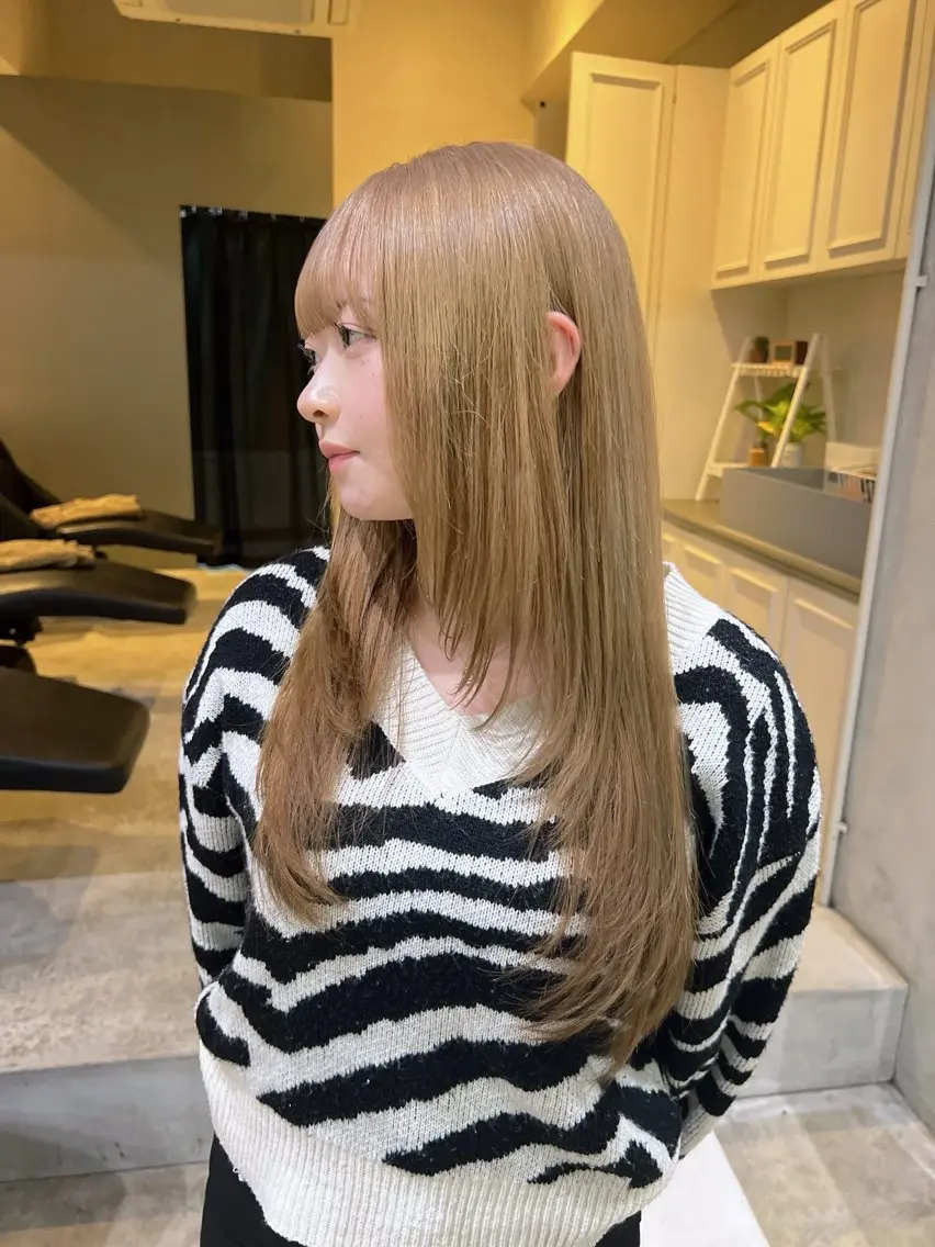 カラー ベージュカラー ミルクティーベージュ ヘアカラー 🌱髪質改善×艶髪 🌱【天神美容室】のヘアスタイル