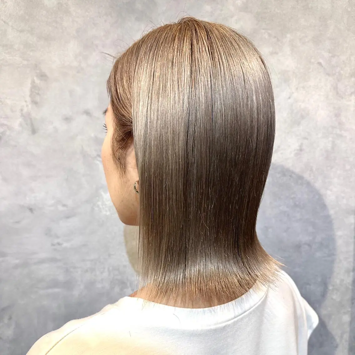 ミディアム カット ヘアカラー 🫧trym 🫧鎌田凌太のヘアスタイル