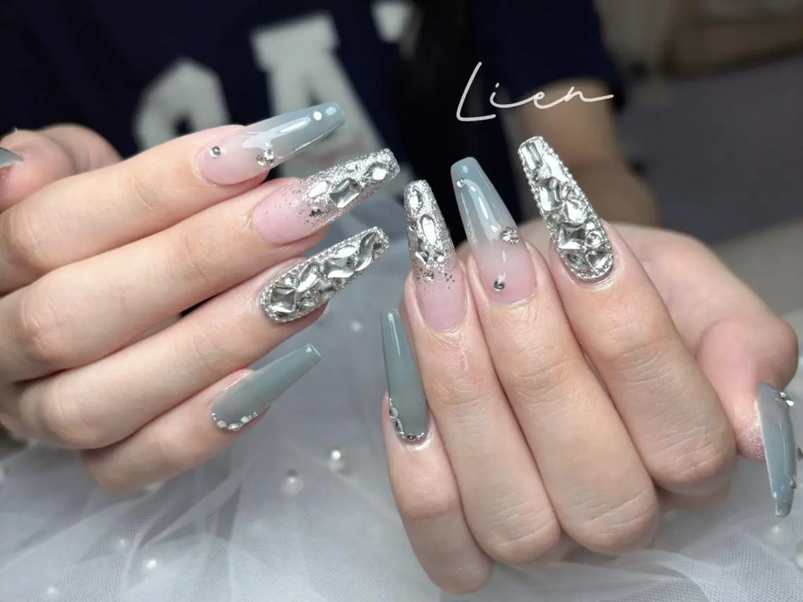 ネイル 👛Lien nails🎀のネイルデザイン
