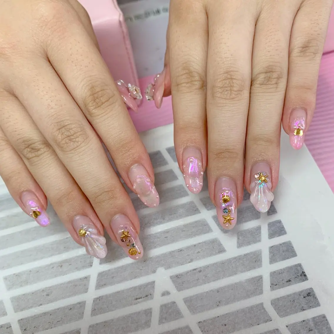 ネイル La neige* yuki 🐩🌙のネイルデザイン