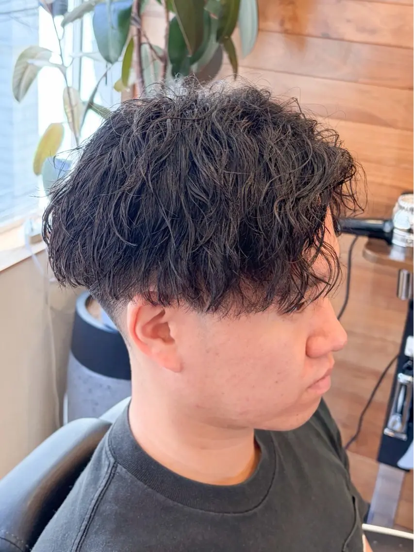 ショート パーマ メンズ カット パーマ 三宮メンズカット ヨシイッキのヘアスタイル