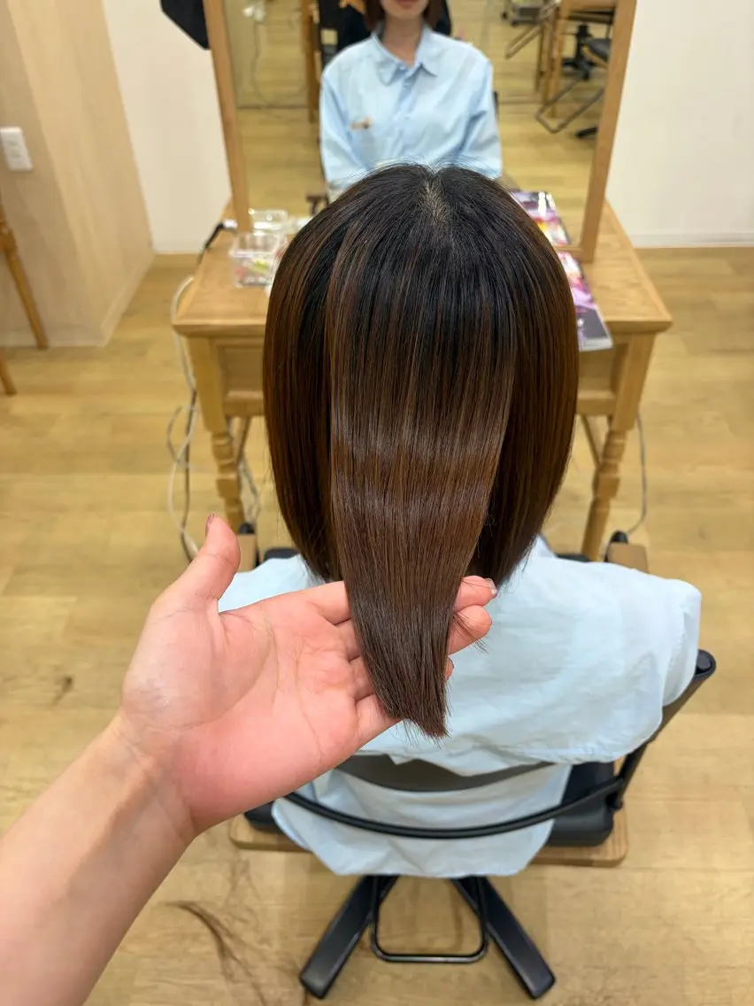 ミディアム 縮毛矯正 秋山 莉沙のヘアスタイル