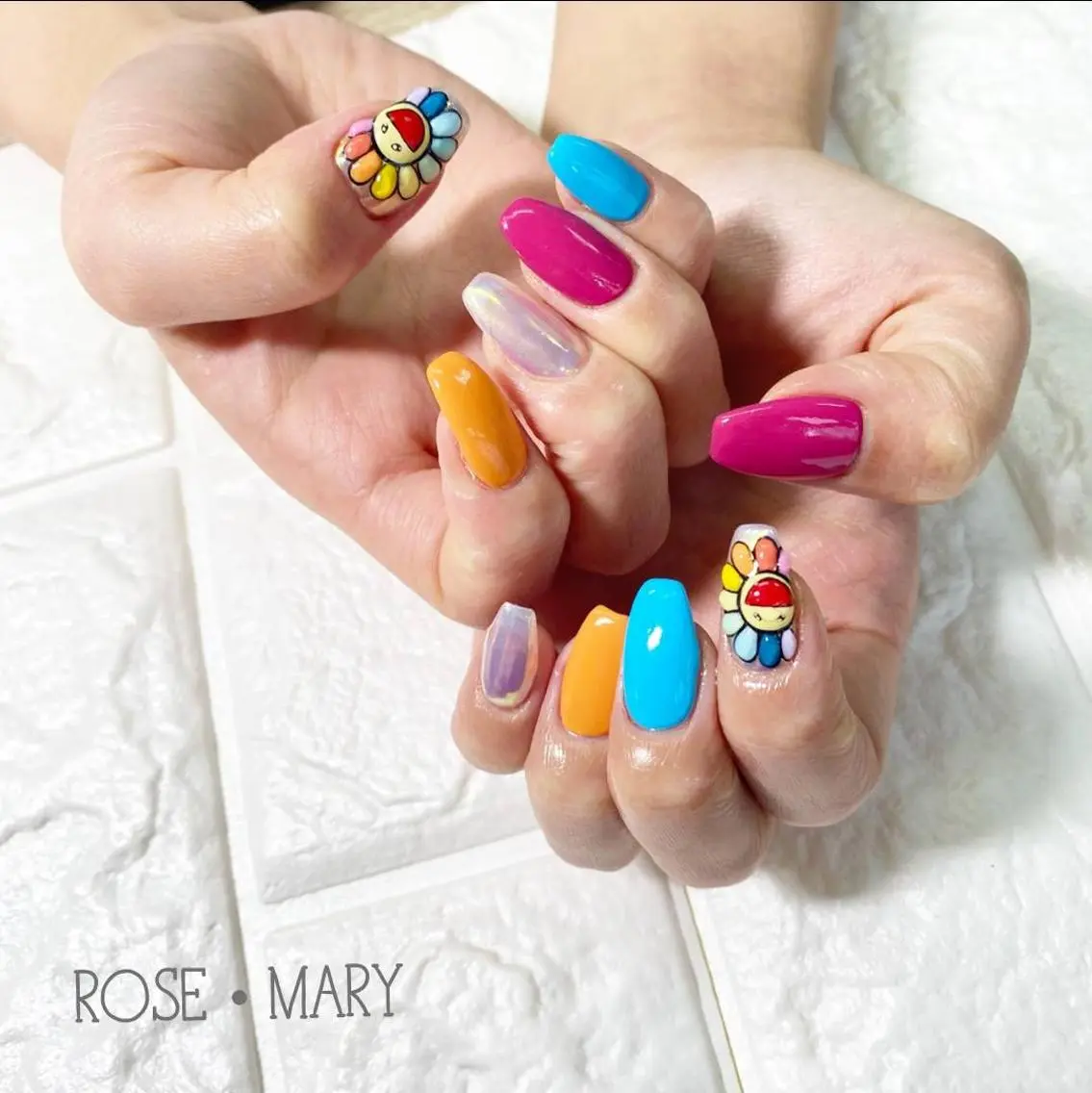ネイル ハンドネイル ROSE・ MARY 鈴木のネイルデザイン