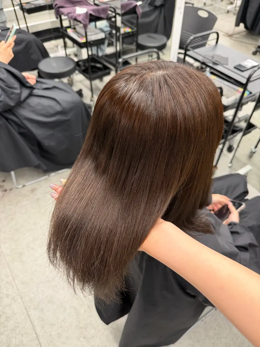 カラー 透明感カラー🫧 EMAのヘアスタイル