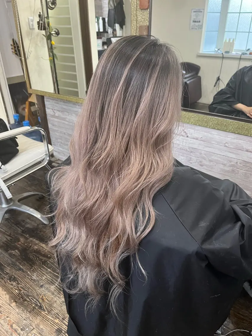 カラー ヘアカラー 渡辺 健太のヘアスタイル