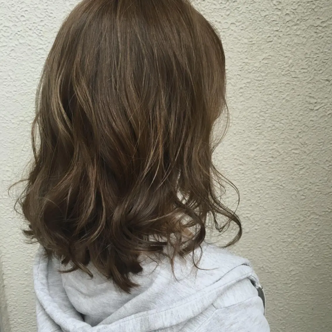 セミロング カラー ラブーケ中川中島店 クラタチカコのヘアスタイル