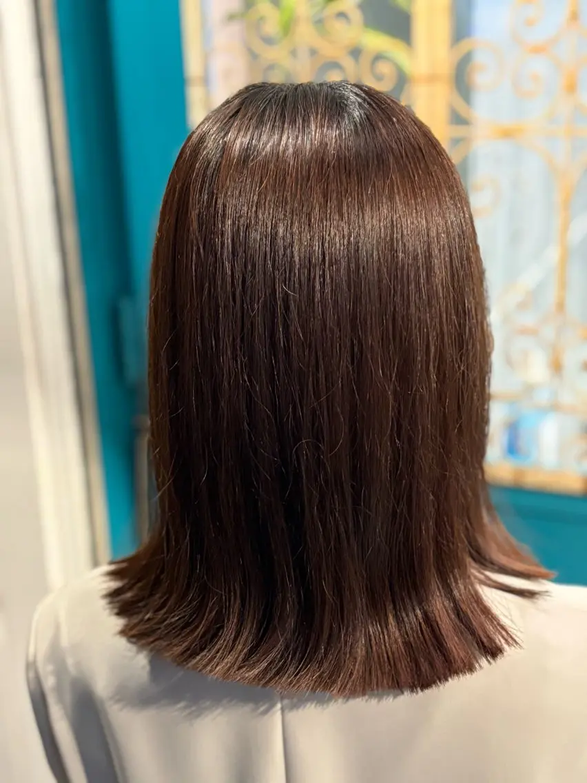 ミディアム 切りっぱなしボブ ボブ 外ハネヘア 🫧Ayumu🫧 透明感カラー/春日のヘアスタイル