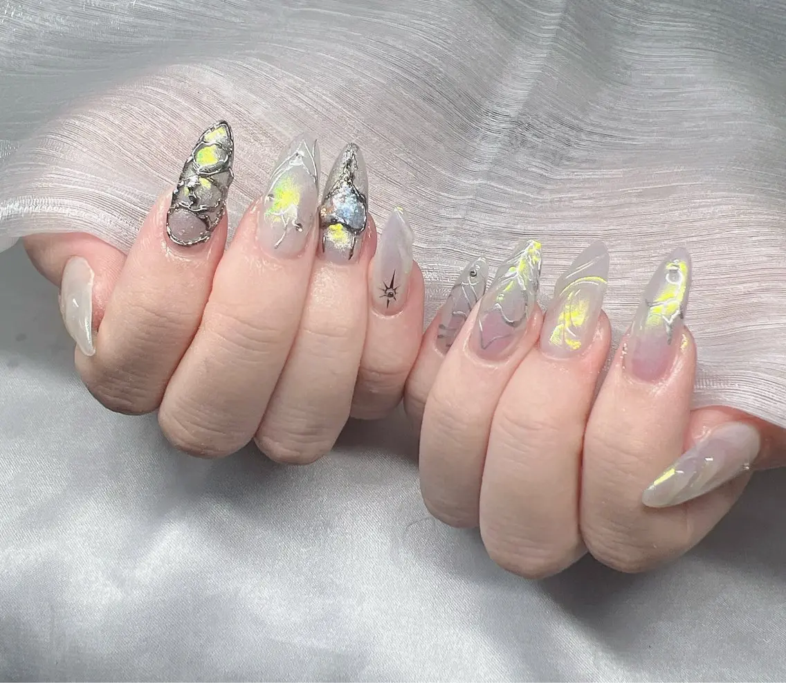 ネイル 長さ出し グラデーション 卒業式 キラキラネイル マグネットネイル ハンドネイル Lee Nailsのネイルデザイン