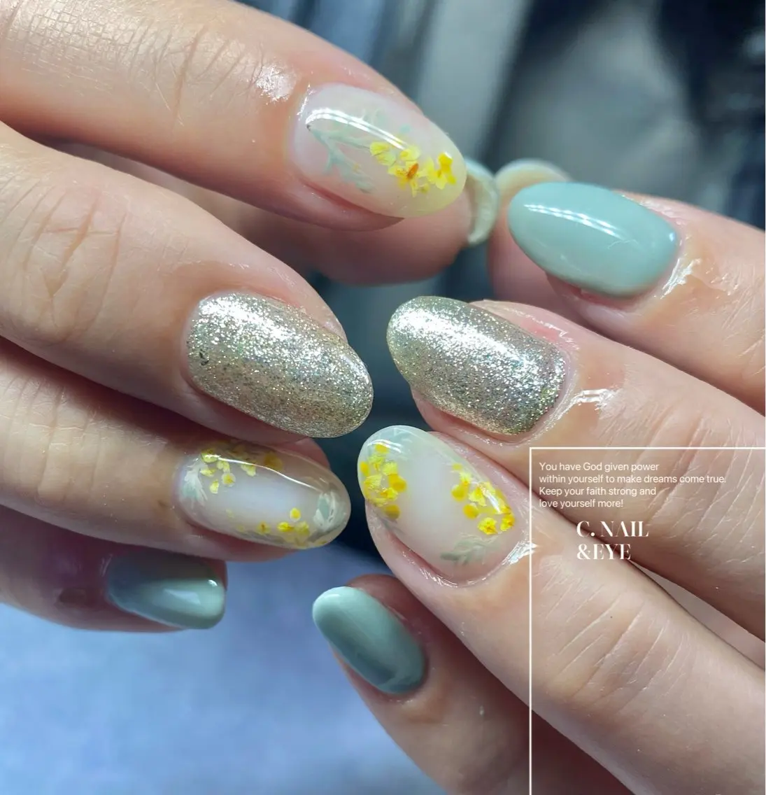ネイル 入学式 フラッシュネイル フットネイル 卒業式 氷ネイル・うるうるネイル C.Nail &Eyeのネイルデザイン