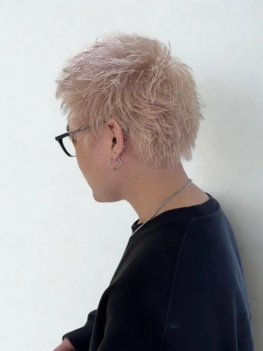 【Men's限定】 垢抜けハイトーン!ブリーチダブルカラー+カット ¥14300の写真