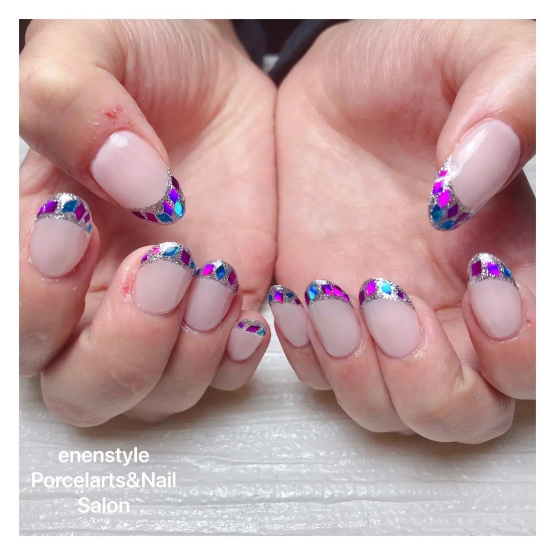 ミディアム ネイル 🐾enen style 🐾のネイルデザイン