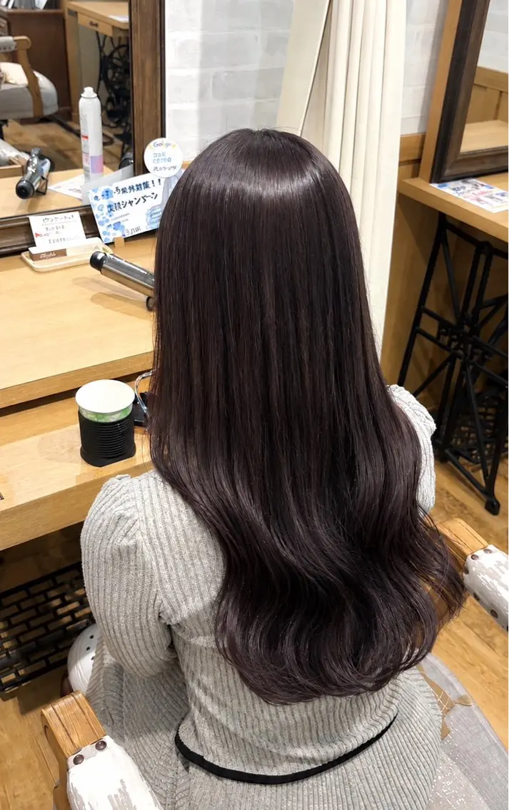 ロング カラー カット ヘアカラー トリートメント 向島 佳奈のヘアスタイル