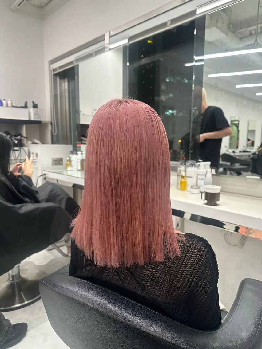 ミディアム カラー ヘアカラー トリートメント 川越ハイトーン🧸 Yumaのヘアスタイル