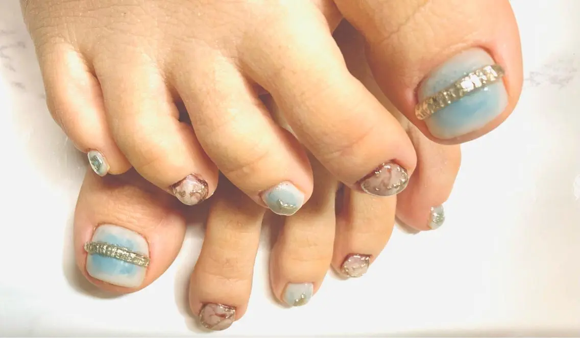 ネイル フットネイル one nailsalonのネイルデザイン