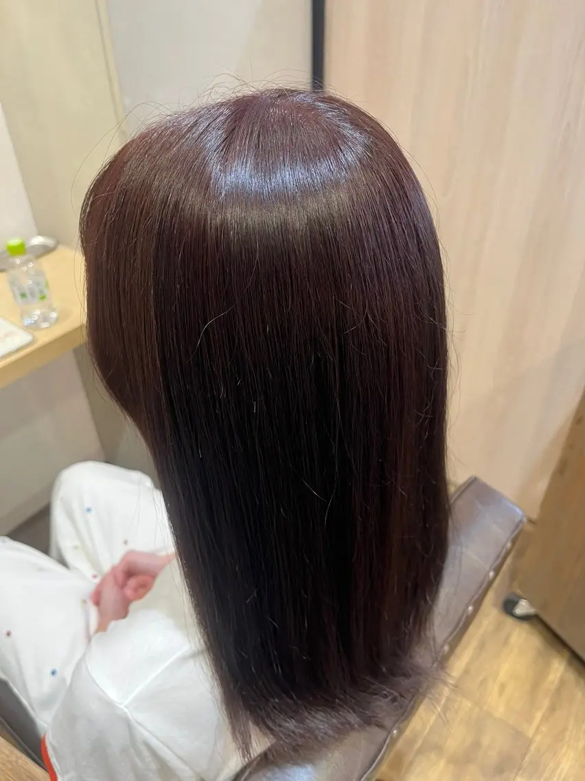 カラー ピンクカラー ヘアカラー ☁️艶カラー☁️田邉 栞璃のヘアスタイル
