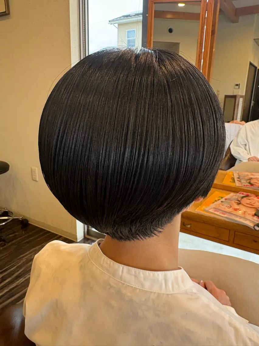 ショート 打井 玲奈のヘアスタイル