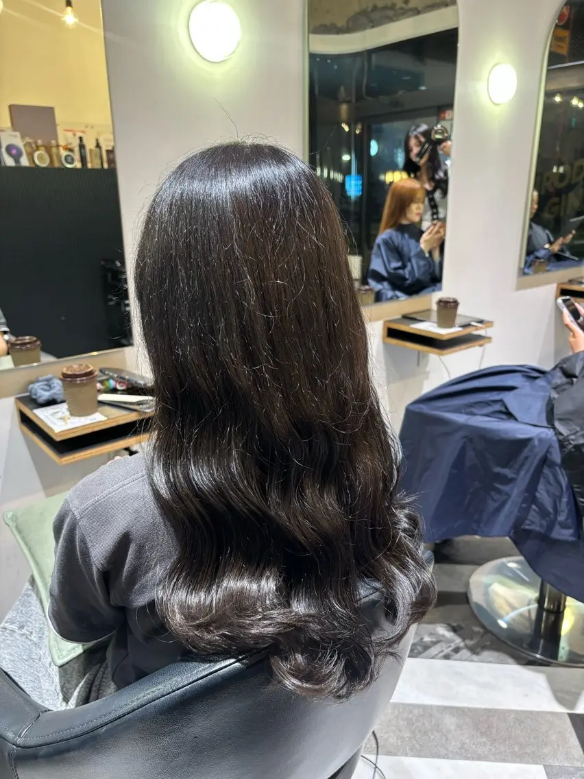 カラー ヘアカラー トリートメント 沢井涼人✂︎ 割引有のヘアスタイル