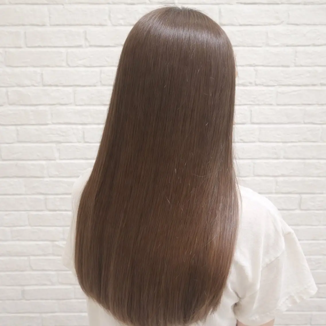 【大人女性専用】カット+髪質改善ストレート《潤艶×柔らか仕上げ》¥29,700→¥14,850の写真