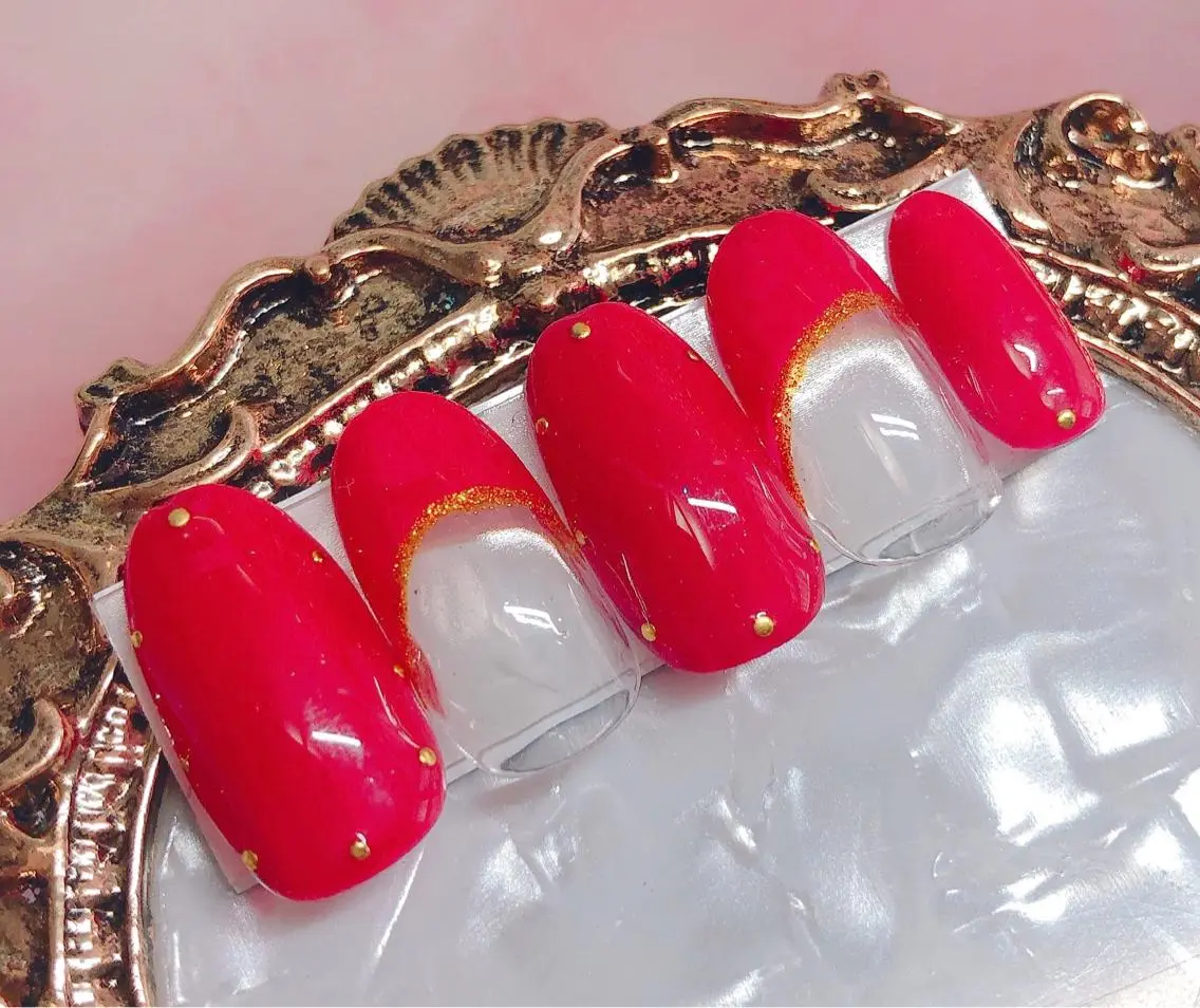 ネイル ハンドネイル CROWN プライベートサロンのネイルデザイン
