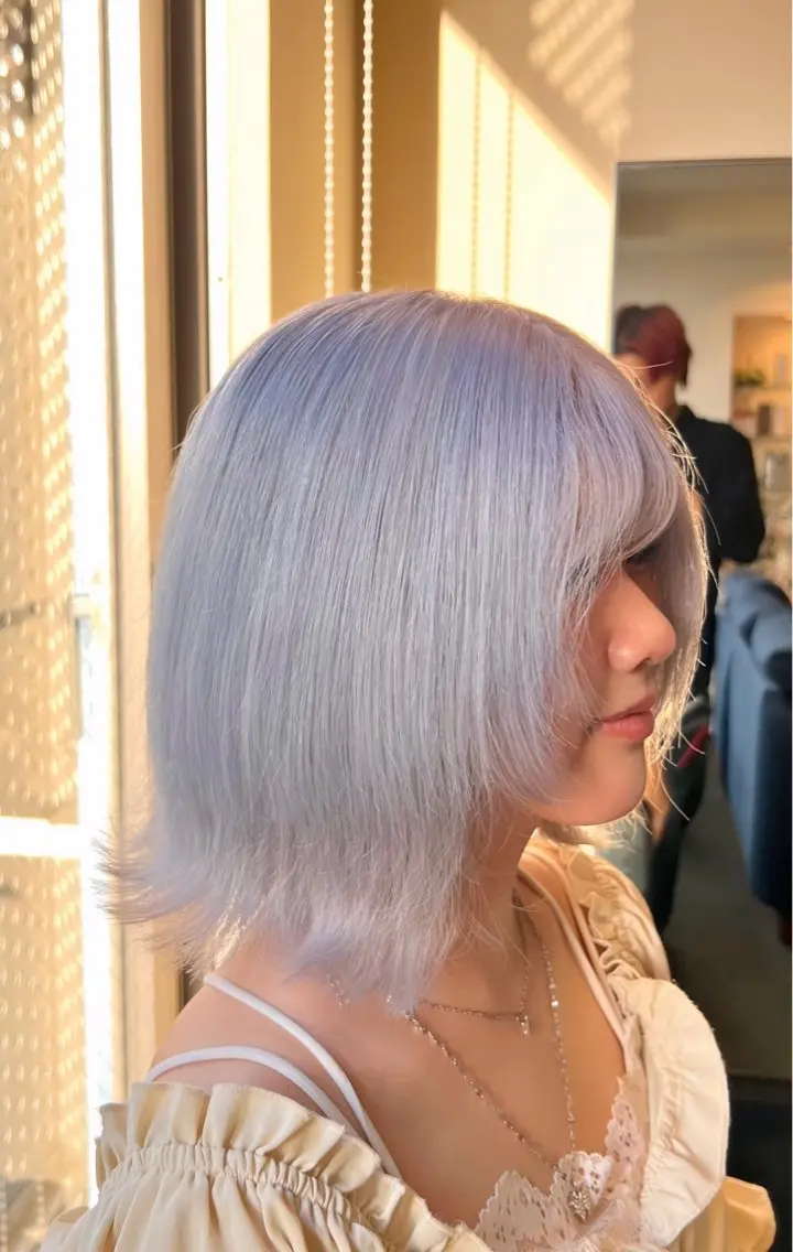 ショート カラー 高田 羊真のヘアスタイル