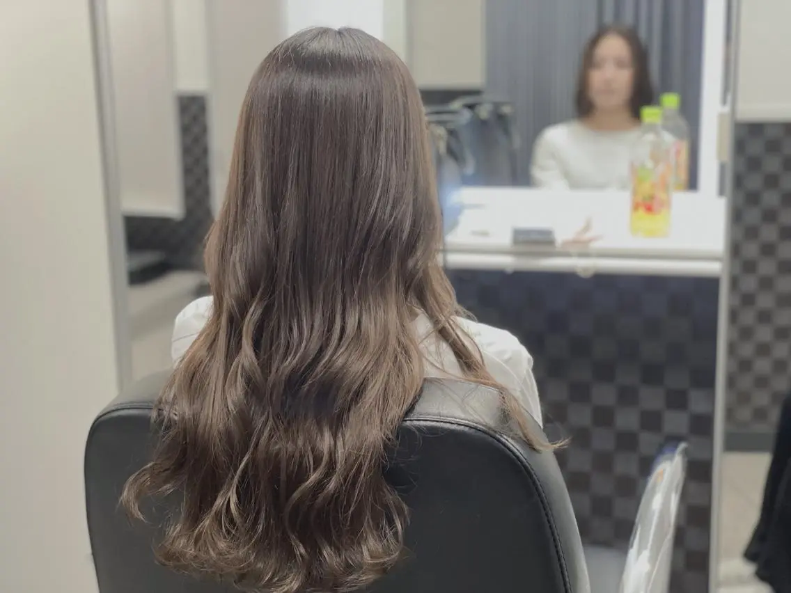 ロング カラー 平山 弘樹のヘアスタイル