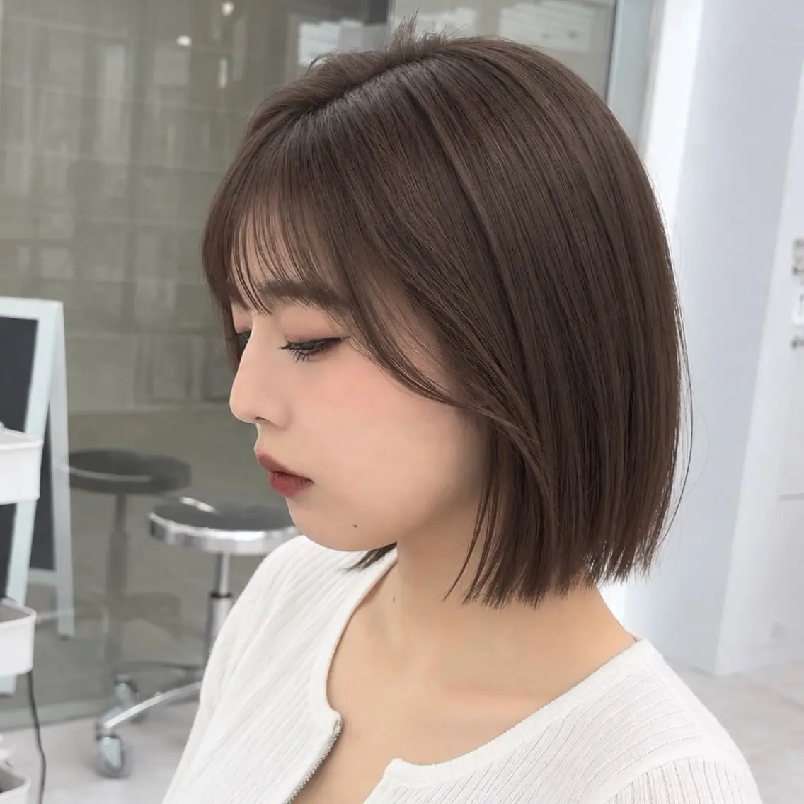 ショート カラー 透明感カラー ボブ カット 縮毛矯正 トリートメント mei タッセルボブ 縮毛矯正🧚‍♂️のヘアスタイル