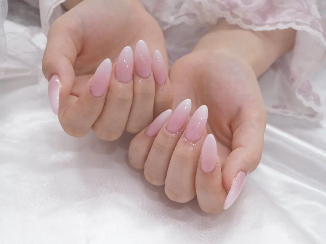 ネイル ハンドネイル amore心斎橋店 mikiのネイルデザイン