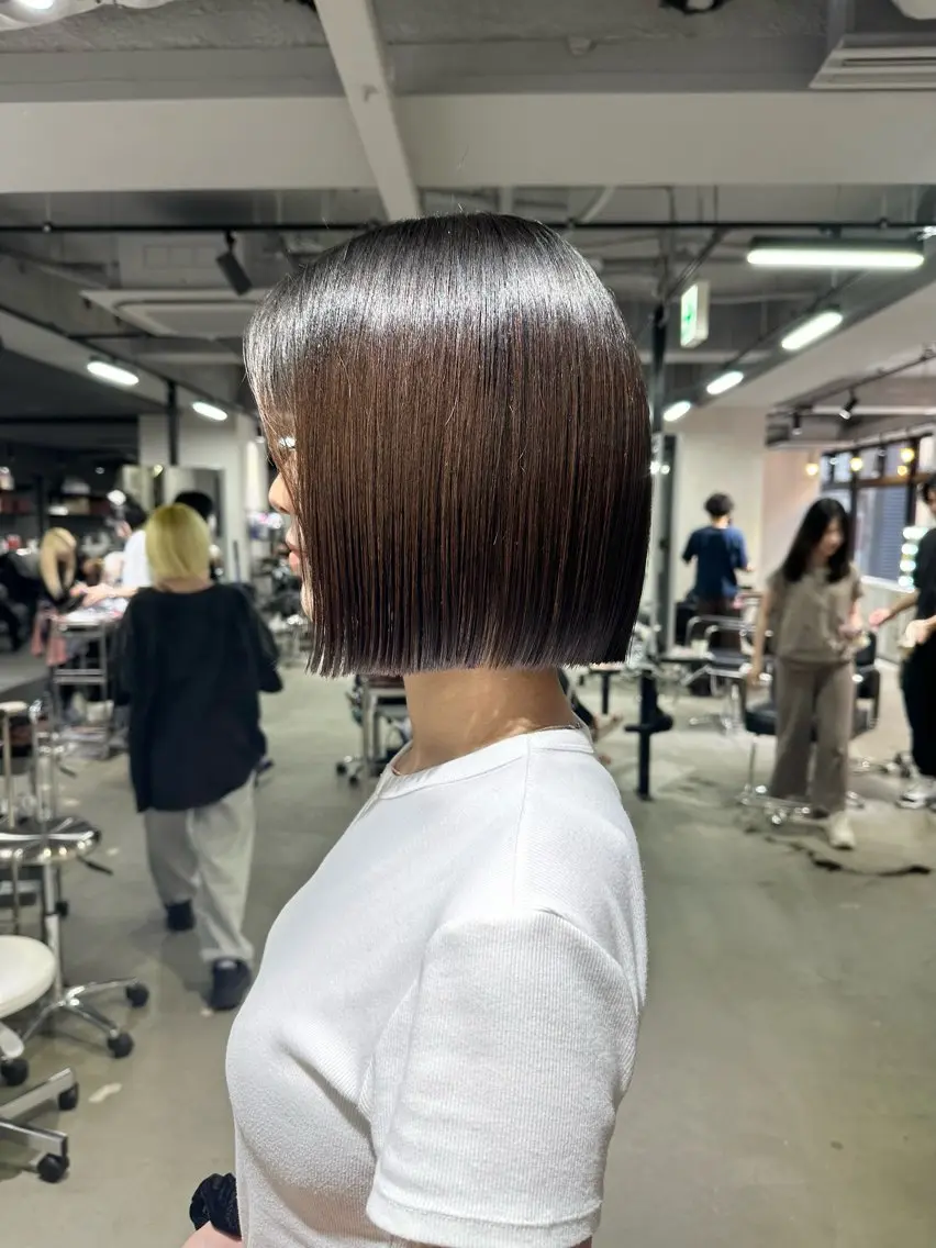 ショート ケアカラー ボブ 髪質改善 韓国風ヘア レイヤーカット カット ヘアカラー トリートメント 心斎橋 韓国レイヤ ー指名No.1renのヘアスタイル