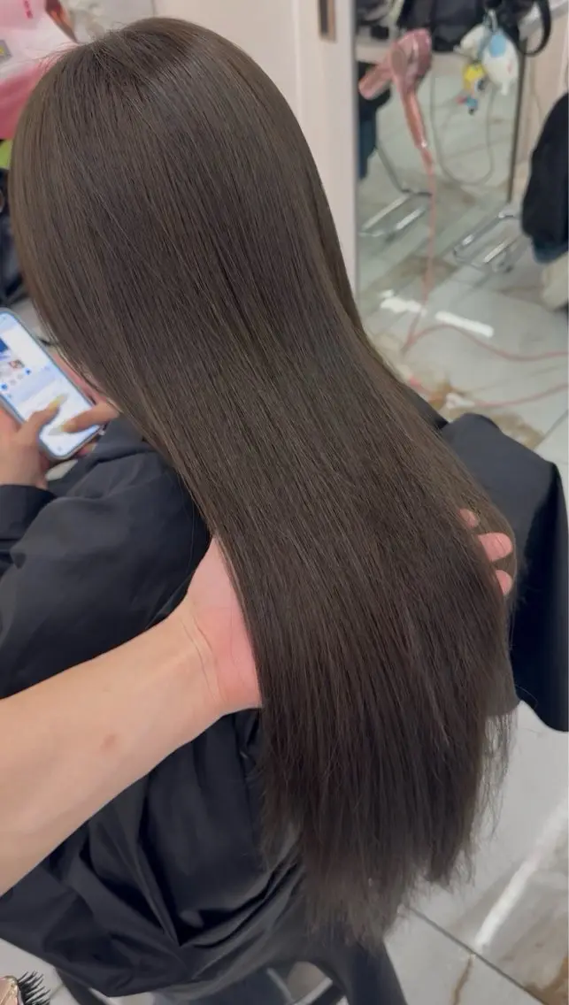 ロング カラー 小林 拳人のヘアスタイル