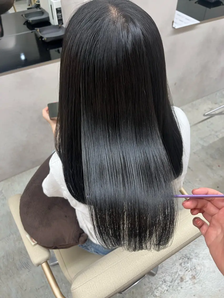 カラー 黒髪 ブルーカラー ブルーブラック 透明感カラー レイヤー/透明感 /長野駅/ひろなのヘアスタイル