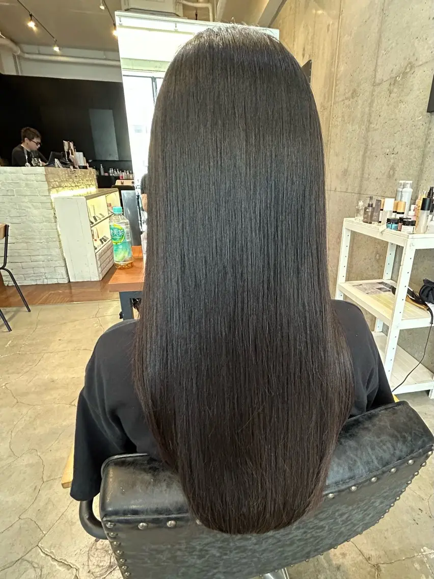ロング 小石川 沙和奈のヘアスタイル