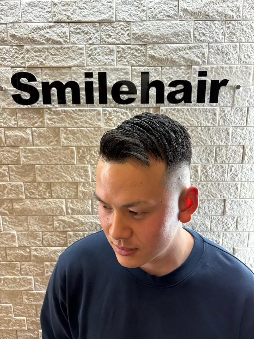 ショート フェードとパーマ特化 小池 魔裟斗のヘアスタイル