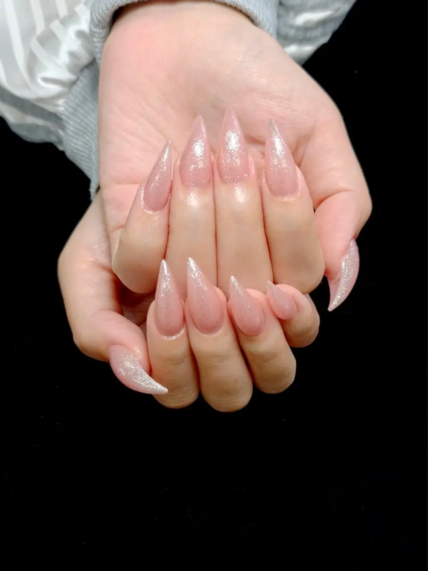 ネイル ハンドネイル ongles chicのネイルデザイン