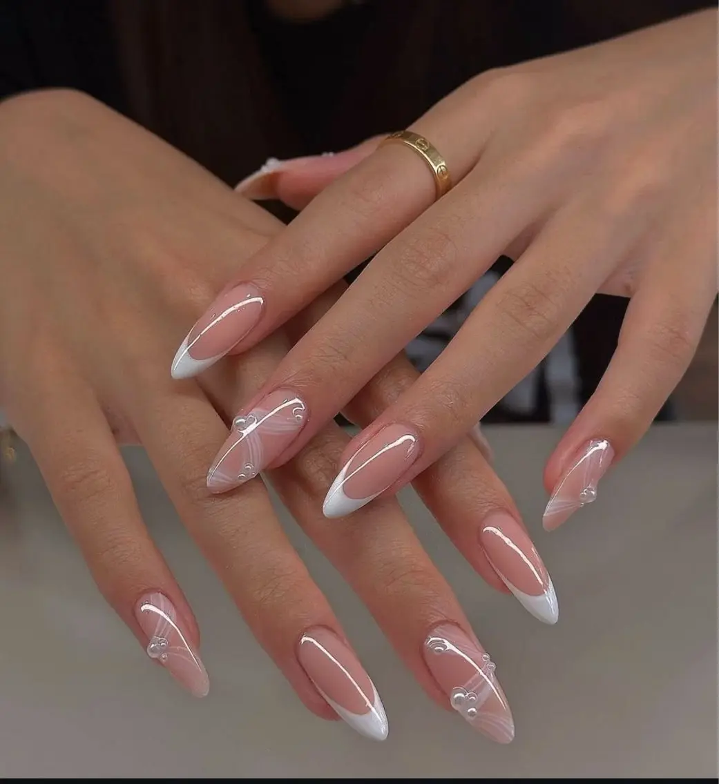 ネイル アートネイル 長さ出し ガーリー 韓国ネイル 持ち込み Rin Nail 新大久保店のネイルデザイン