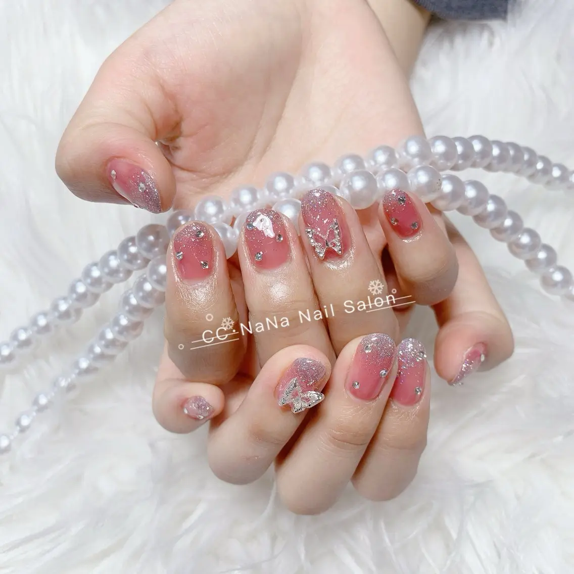 ネイル チークネイル フラッシュネイル ハート キラキラネイル 韓国ネイル ハンドネイル 💎CC・NaNa 韓国風ネイル🌙Cのネイルデザイン