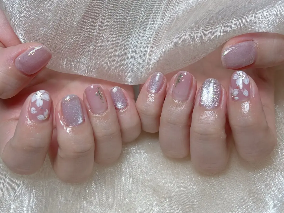 ネイル オーロラネイル チークネイル 桜ネイル フレンチネイル ジェルネイル ハンドネイル ハンドケア Nail Jolieのネイルデザイン
