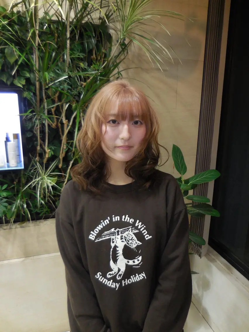 カラー ヘアカラー luca˖ ࣪⊹/ レイヤー/艶カラーのヘアスタイル