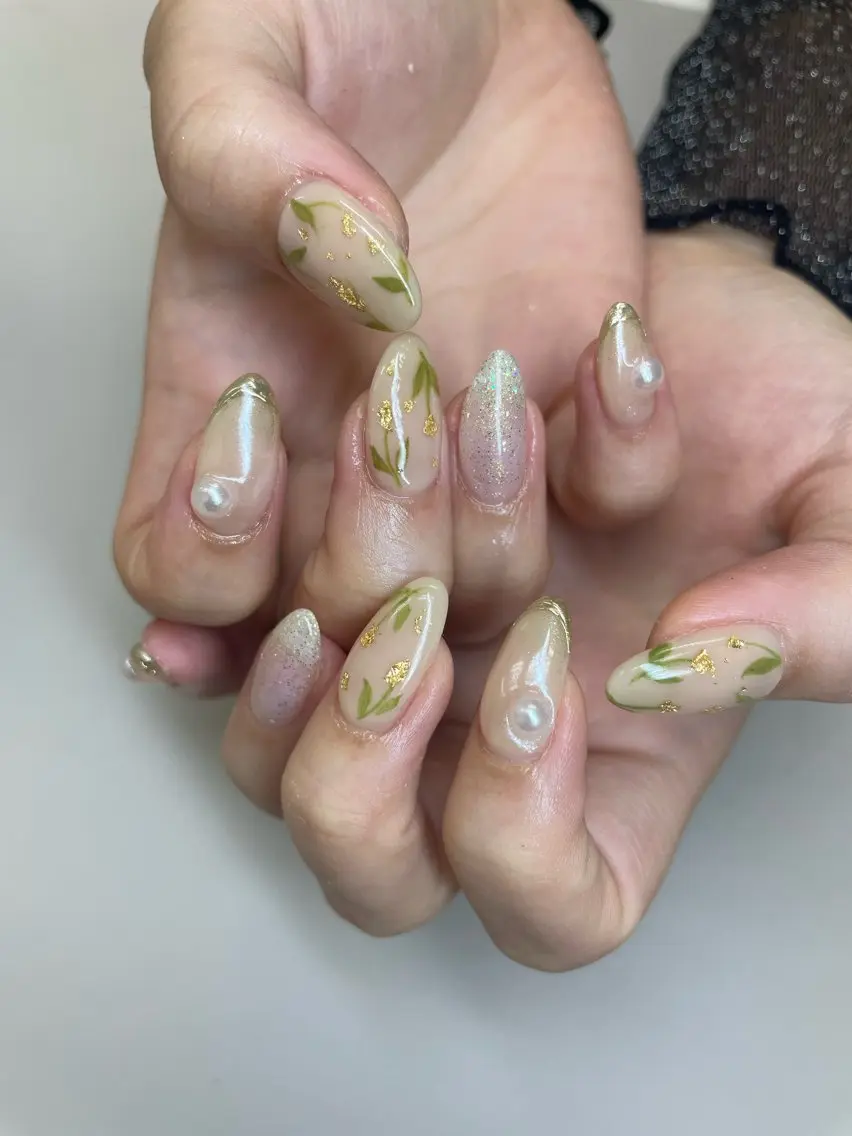 ネイル ハンドネイル Hisaka Mikiのネイルデザイン