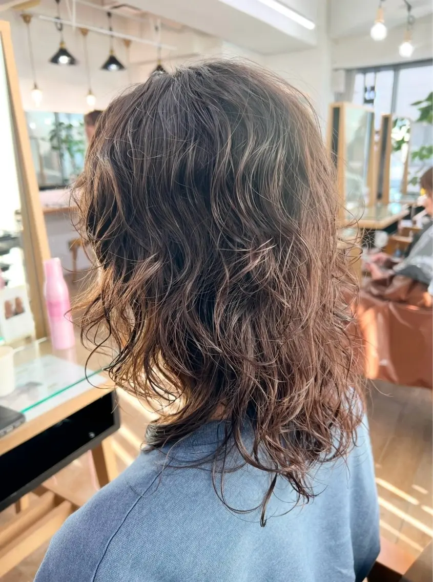 ミディアム パーマ ミディアムパーマ プードルパーマ カット パーマ パーマ/ハイライト 💙鶴岡 愛💙のヘアスタイル