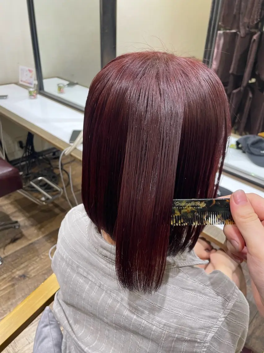 ショート カラー いさと🩵ᩚ 表参道美容室のヘアスタイル